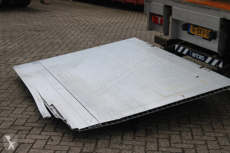 Kamion Iveco reserved ! 120 E21 + LIFT + EURO 6...