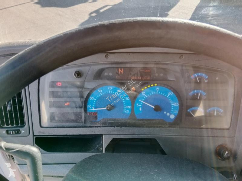 Kamion Renault 320.26 S