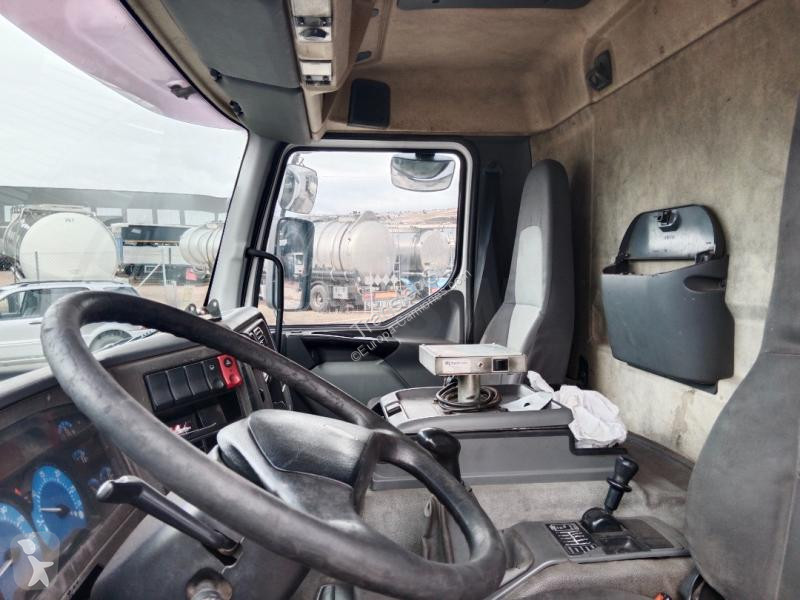 Kamion Renault 32026S 320 26S
