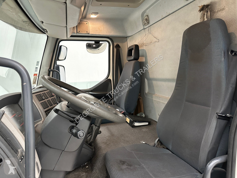 Kamion Volvo FL 240