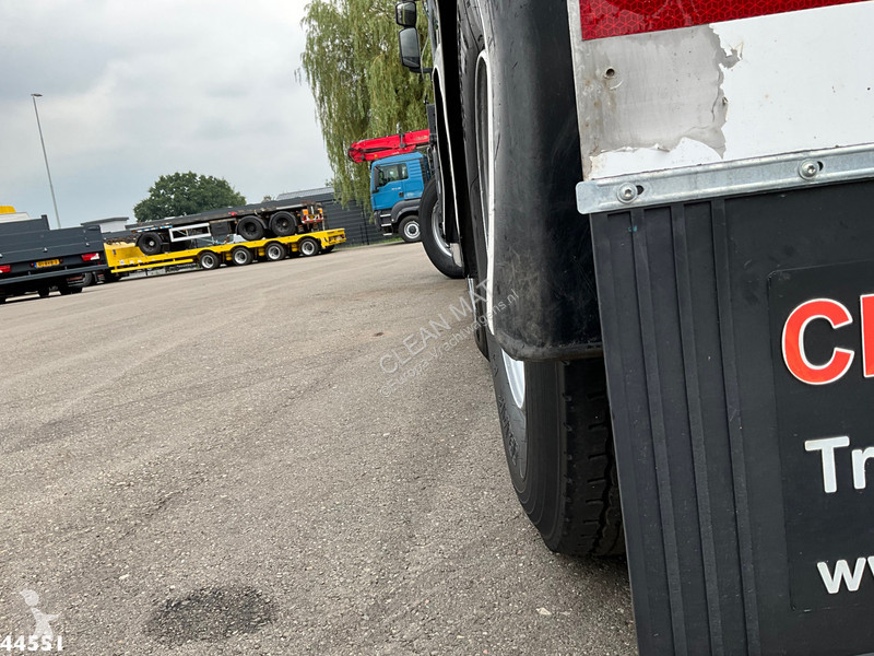 Camion Iveco AD260T41 6x4 HMF 16 Tonmeter Z-kraan