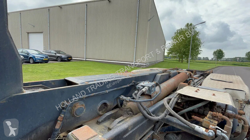 Vrachtwagen MAN F2000 MAN 26.460