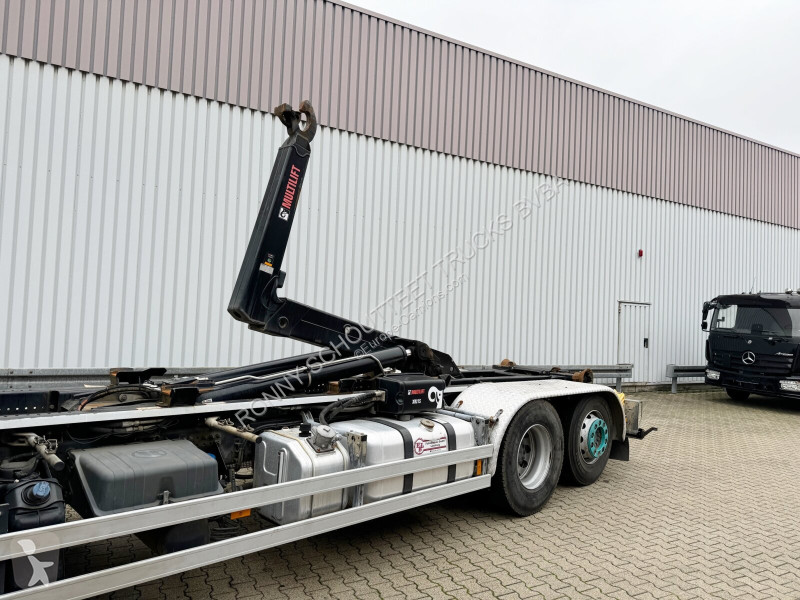 Kamion Mercedes Antos 2536/43 L 6x2 Antos...
