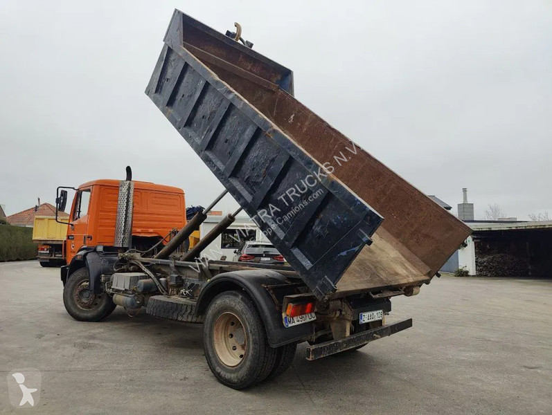 Camion Mercedes SK KIPPER / BENNE 6 ROUES
