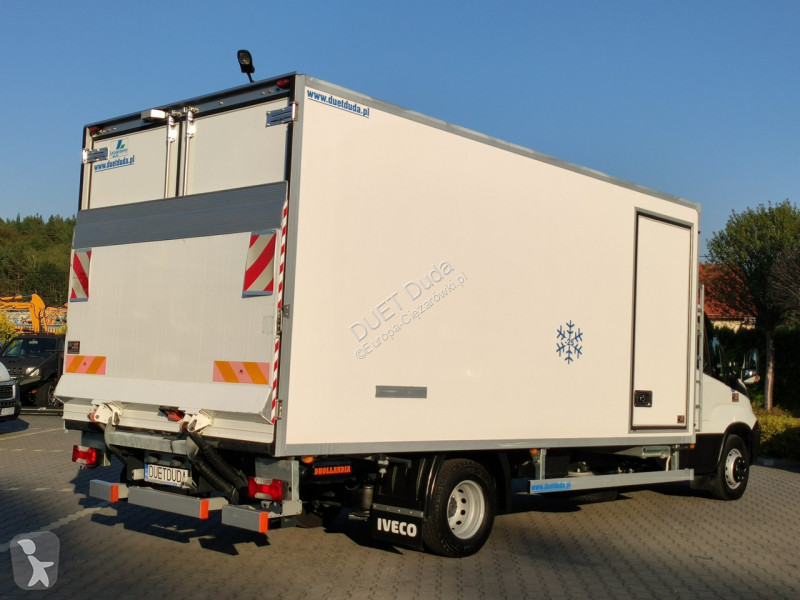 Camion Iveco 70C17 Mroźnia Ściana Grodziowa...