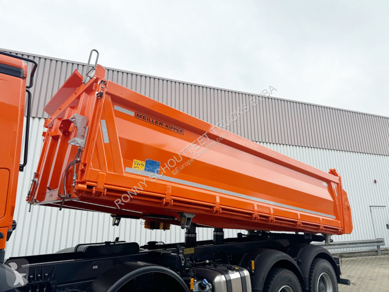 Kamion Mercedes Arocs 3248 K 8x4 Arocs 3248 K...