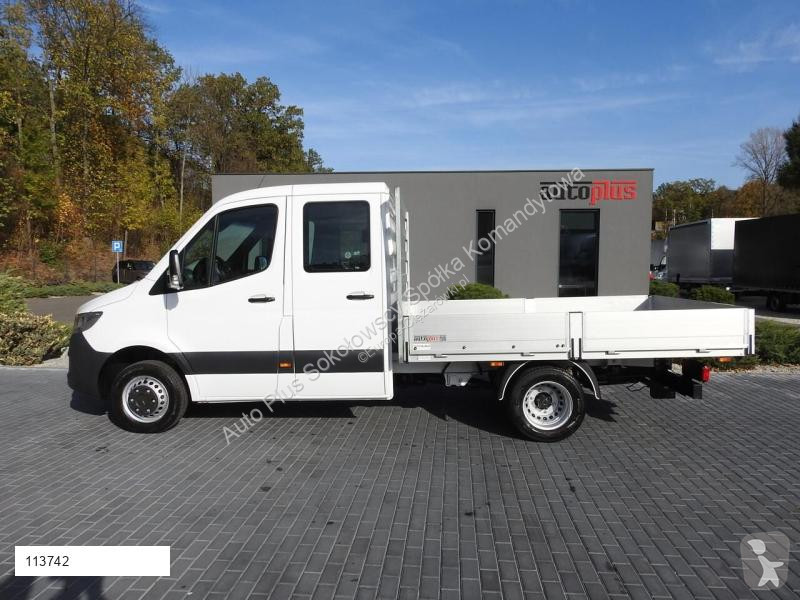 Véhicule utilitaire Mercedes SPRINTER 516...