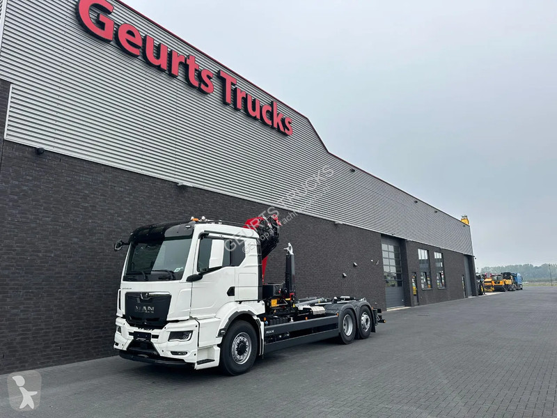 Kamion MAN 26.520 6X4H-4 BL NEW MODEL + MEILLER...