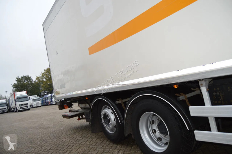 Camion Volvo FM 370 * EURO5 * CARRIER SUPRA 950...