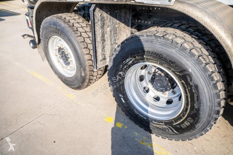 Kamion MAN 26.430-6x2-4 BL (New Tires)