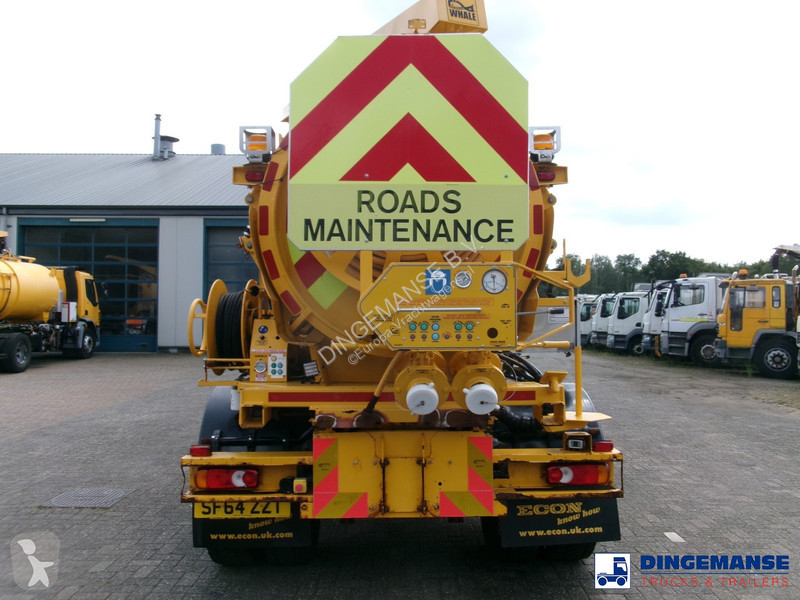 Camion DAF 220 4X2 Whale vacuum tank 7 m3