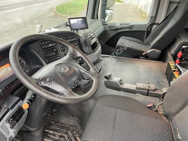 Camion Mercedes 2544