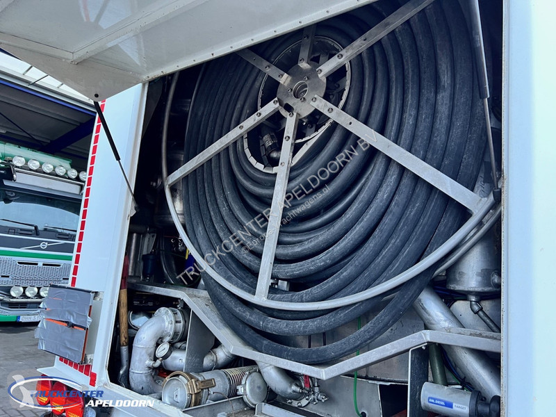 Vrachtwagen Volvo HMK Bilcon 18800 Liter ADR,...