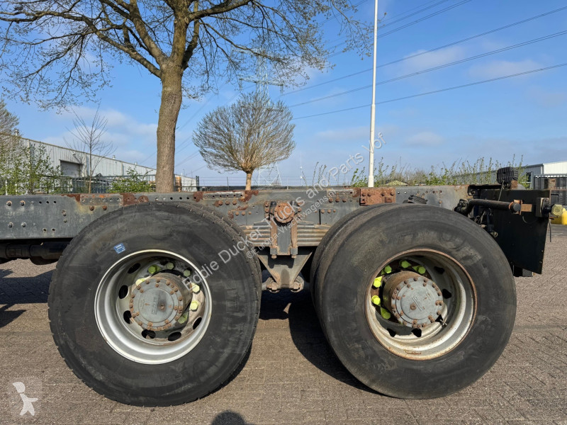 Camion DAF 85CF 360 6X4 EURO 5