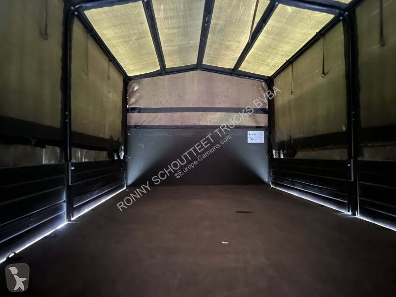 Camion Mercedes Axor 1829 A 4x4 Axor 1829 A...