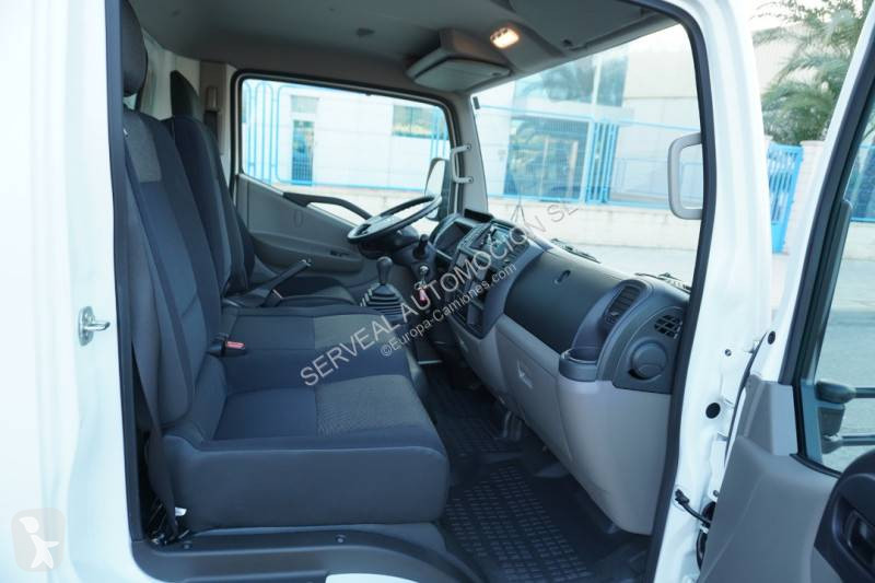 شاحنة Nissan