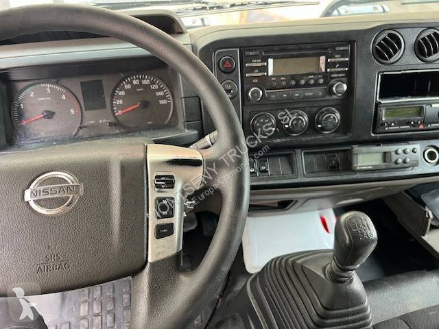 Camión Nissan