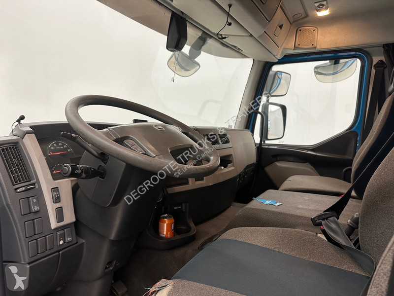 Camion Volvo 320