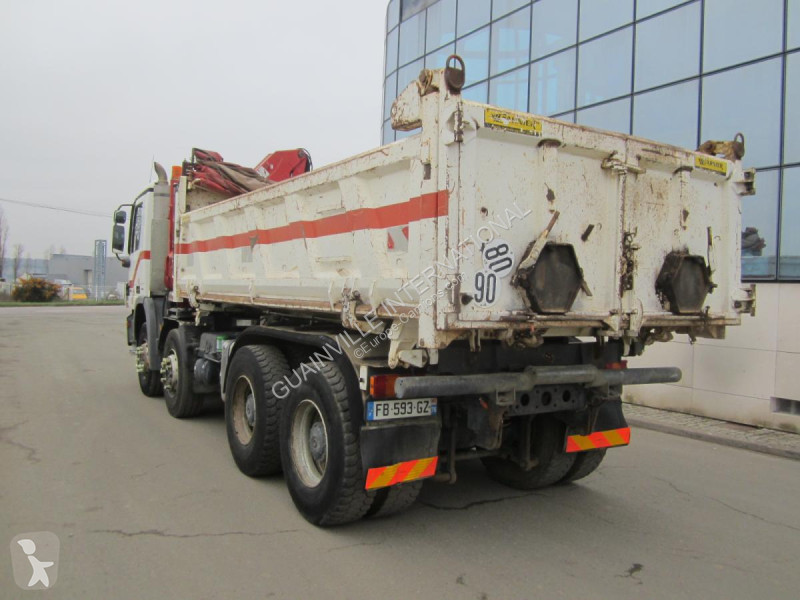 Kamion Mercedes 3236