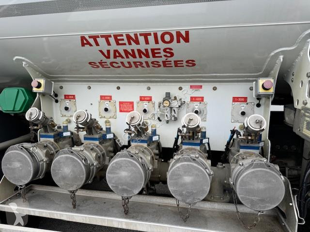 Kamion Renault 380 DXI