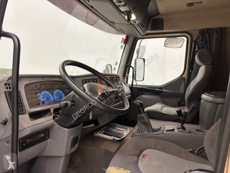 Kamion Renault 270