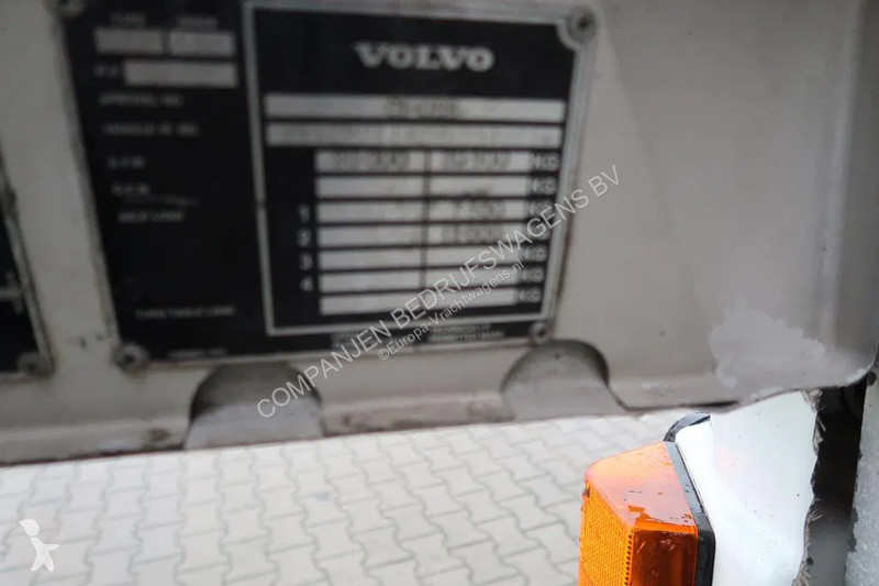 Kamion Volvo F 12 -20 - 1986 - Horse transport...
