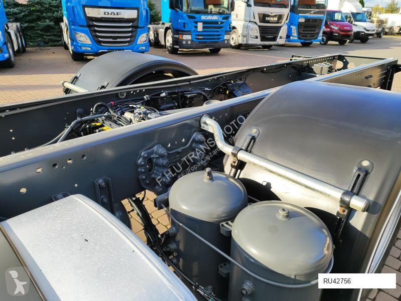 Camion DAF CF 300 EURO 6 RAMA 9,20 LAWETA HAK...