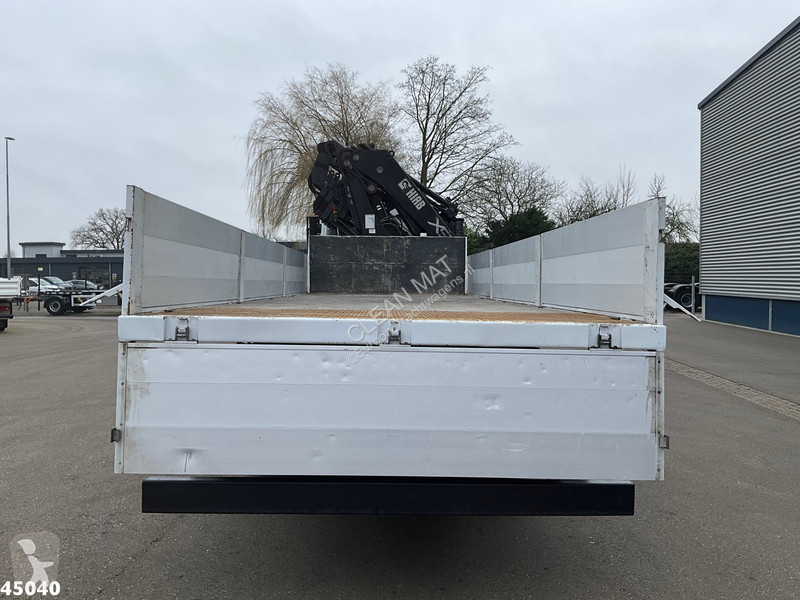 Camion Mercedes 4141 8x4 manual Hiab 32...