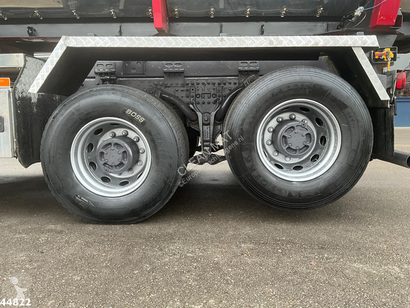 Camión Volvo 6x4 Euro 6 Asphalt kipper