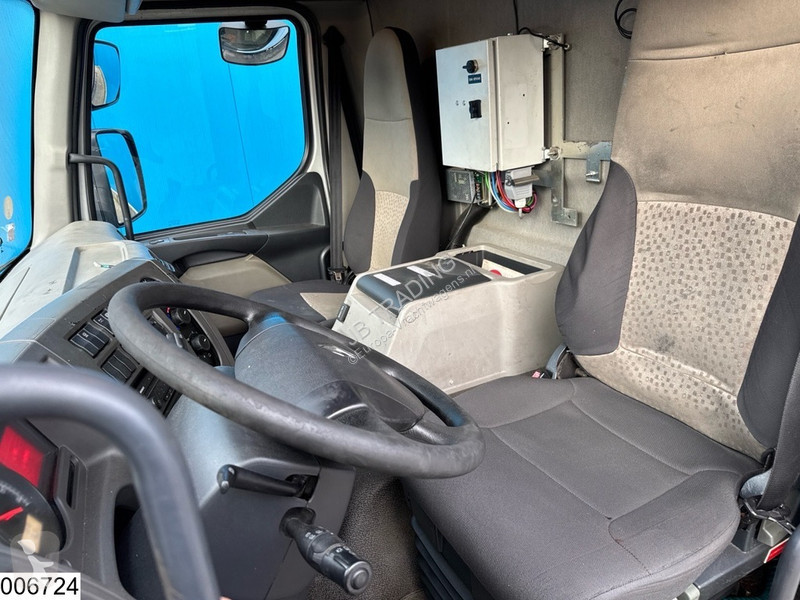 Kamion Renault 220 EURO 5, 10505 Liter, LPG...