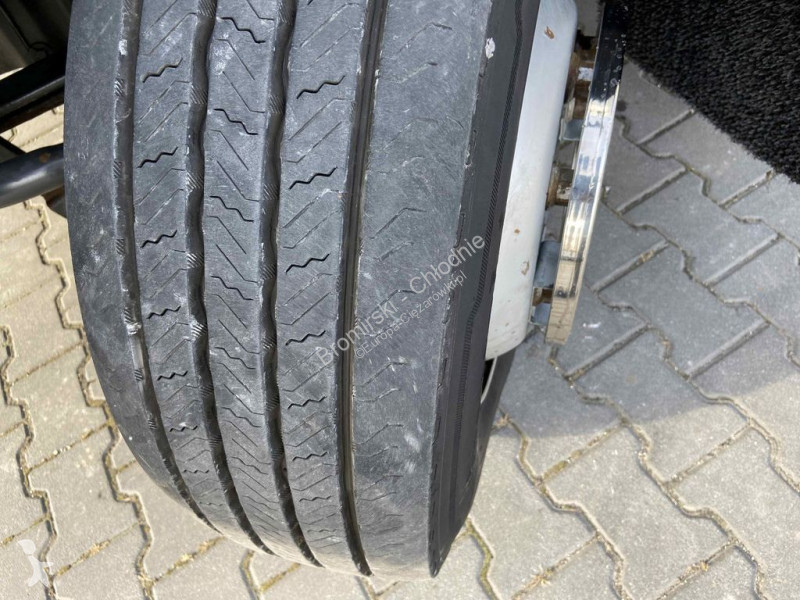 Kamion Mercedes ATEGO 1218  CARRIER SUPRA 850 MT