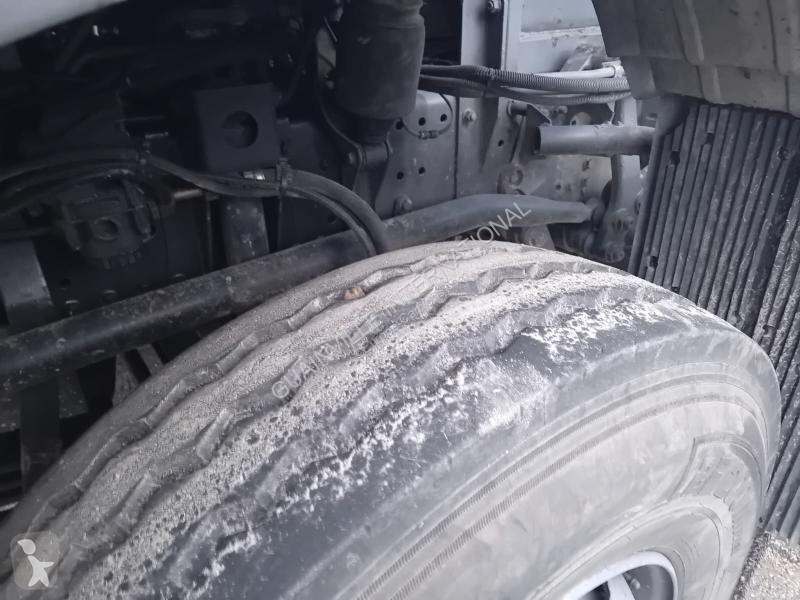 Camion MAN 35.410