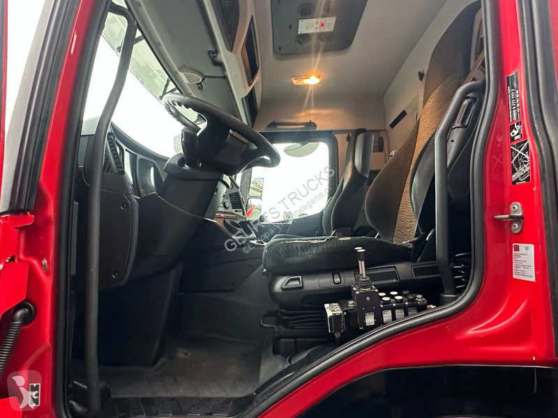 Kamion Mercedes 8X4 VDL S-30-6600...