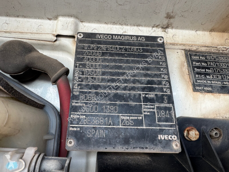 Kamion  Trakker AD260T36W 6x6 Trakker AD260T36W...