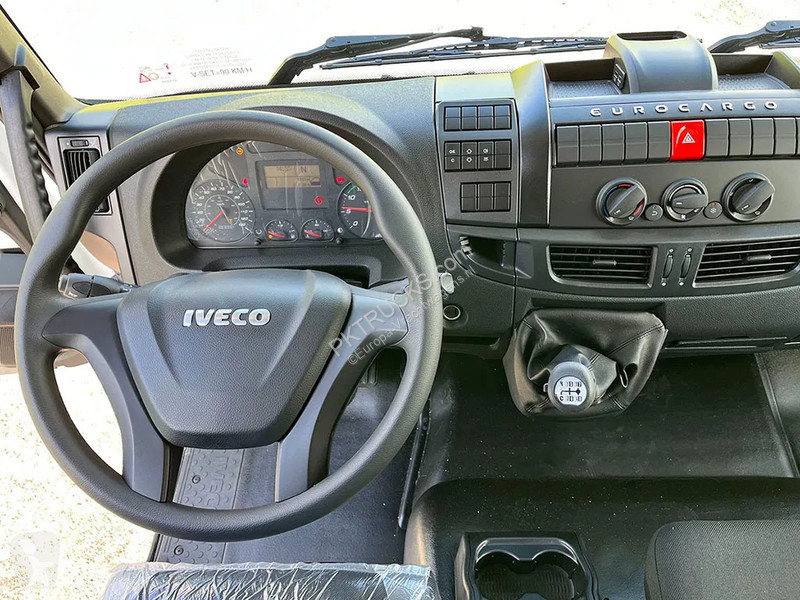 Kamion Iveco EuroCargo 180 Closed Box Truck