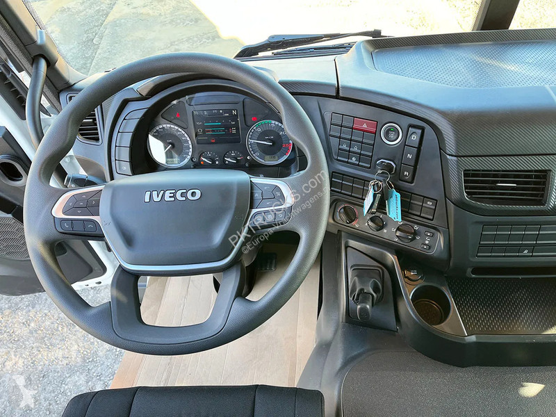 Camion Iveco T-Way AD380T43WH AT...