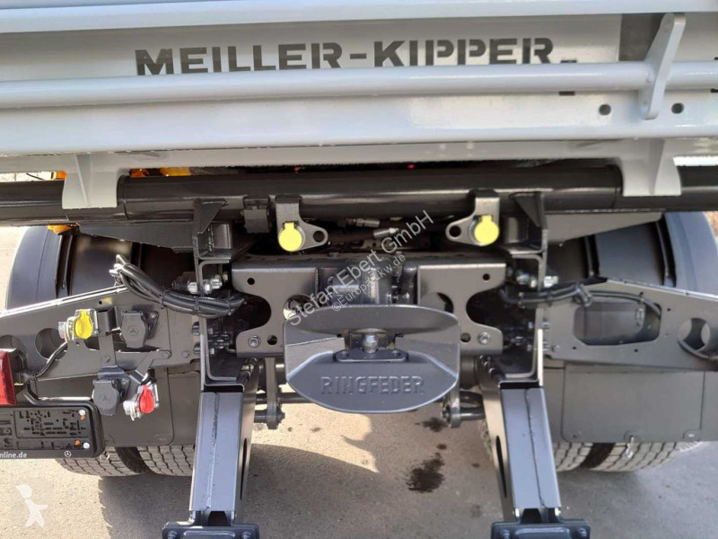 Kamion Mercedes 1832 KK 4x2 Kipper+Kran Fassi...