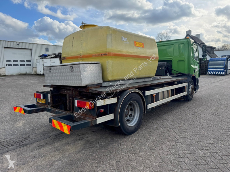 Kamion DAF 65CF 220 EURO 3 MANUAL GEARBOX