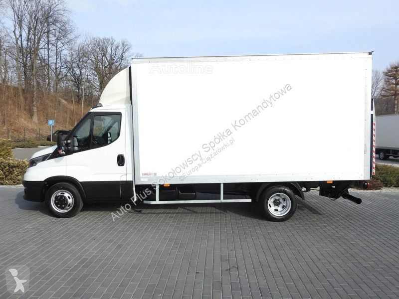 Camion Iveco DAILY 35C16 KONTENER WINDA 8 PALET...