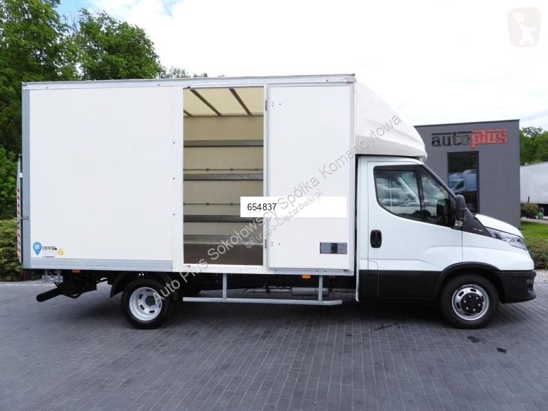 Kamion Iveco DAILY 35C16 KONTENER WINDA 8 PALET...