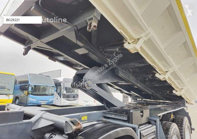 Kamion Volvo FM 400 / 2 STRONNA WYWROTKA