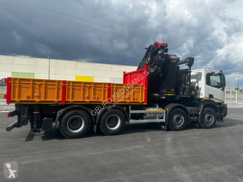 Camion Iveco Grúa