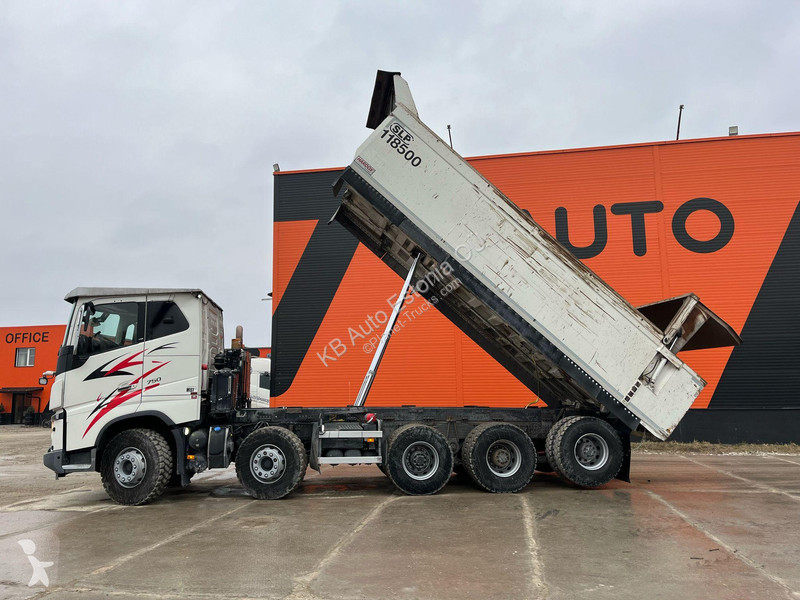 Kamion Volvo FH 750 10x4 ADR / RETARDER / FULL...