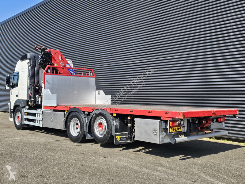 Kamion Volvo 500 / 6x2 / HMF 32TM / KRAN / CRANE