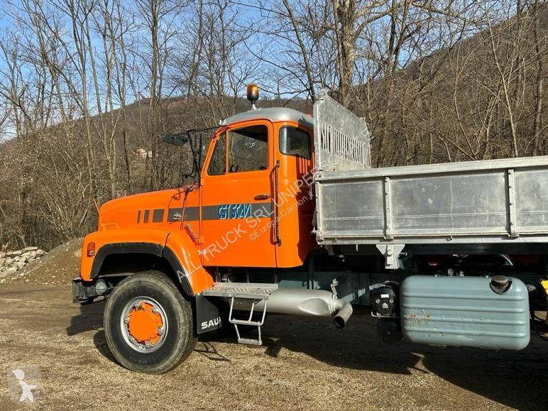 Camion Saurer