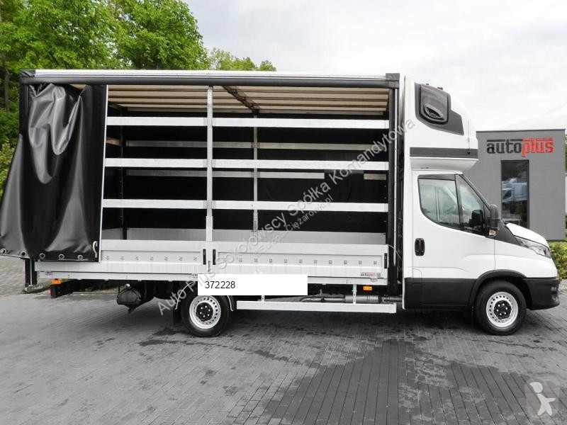 Veicolo commerciale Iveco DAILY  35S18 PLANDEKA...