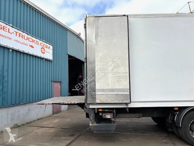 Camion Renault D 19 D320 SLEEPERCAB 4x2...