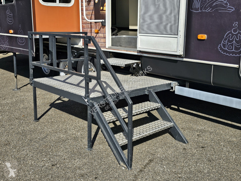 Camion Scania P 280 + trailer - 2 X SIDE OUT /...