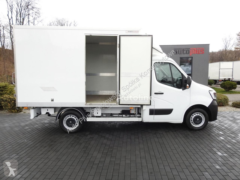 عربة نفعية Renault MASTER  CHŁODNIA KONTENER...
