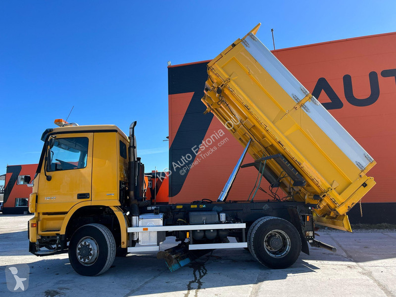 Camion Mercedes 1841 4x4 SNOW PLOW EQUIPMENT /...